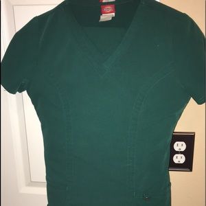 Dickies nursing scrubs